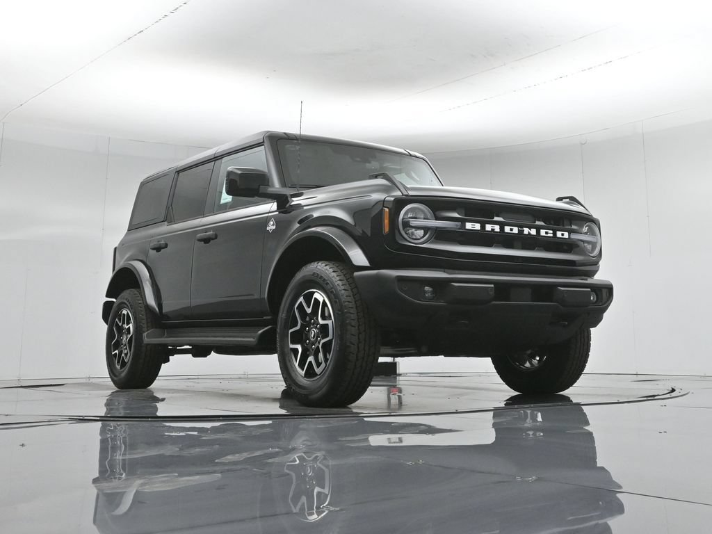 New 2026 Ford Bronco Outer Banks AWD/4WD image 45