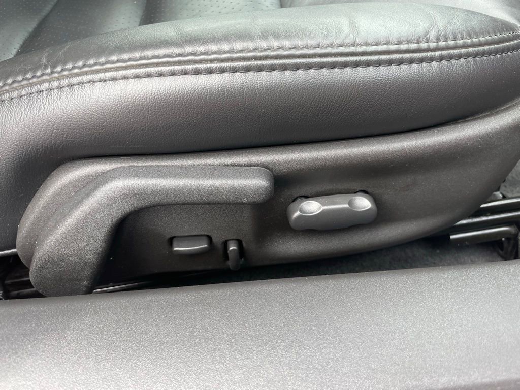 Used 2010 Chevrolet Corvette Grand Sport image 51