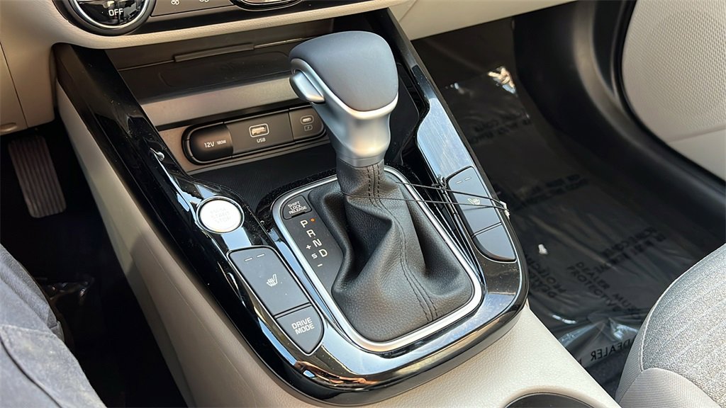 Certified 2025 Kia Soul EX image 22