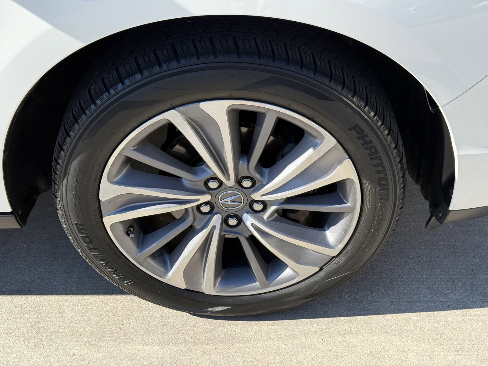 Used 2018 Acura MDX SH-AWD w/ Technology Package image 12