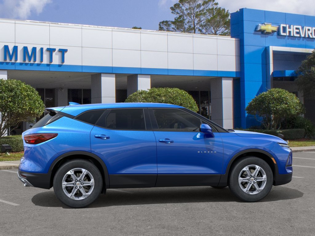 New 2026 Chevrolet Blazer LT FWD image 5
