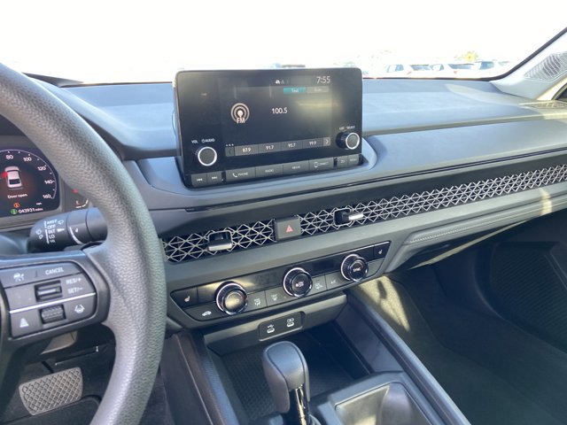 Used 2024 Honda Accord EX image 37