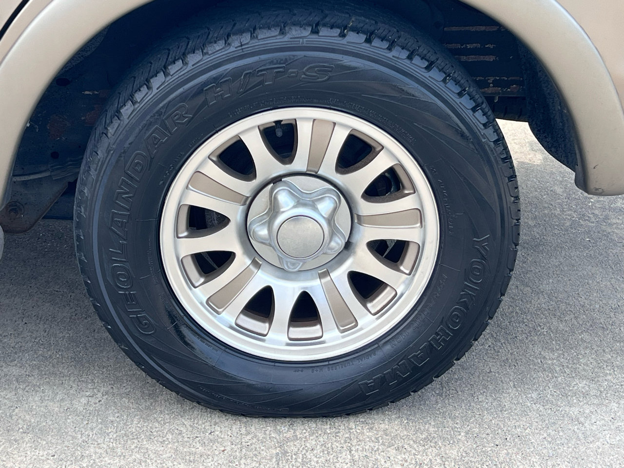 Used 2002 Ford Expedition Eddie Bauer image 21