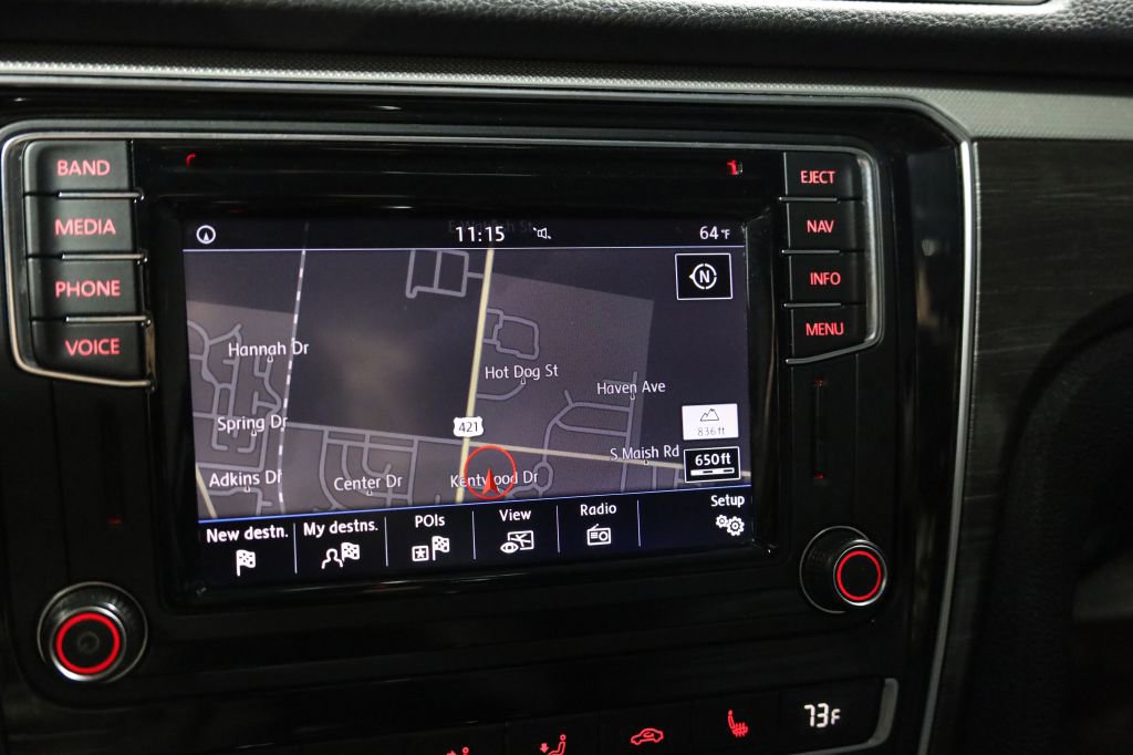 Used 2017 Volkswagen Passat 1.8T SEL Premium image 40