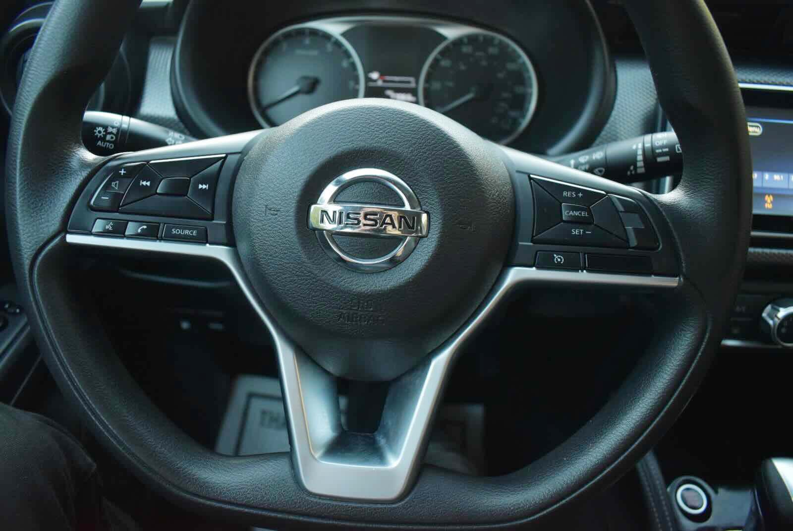Used 2018 Nissan Kicks S FWD image 24