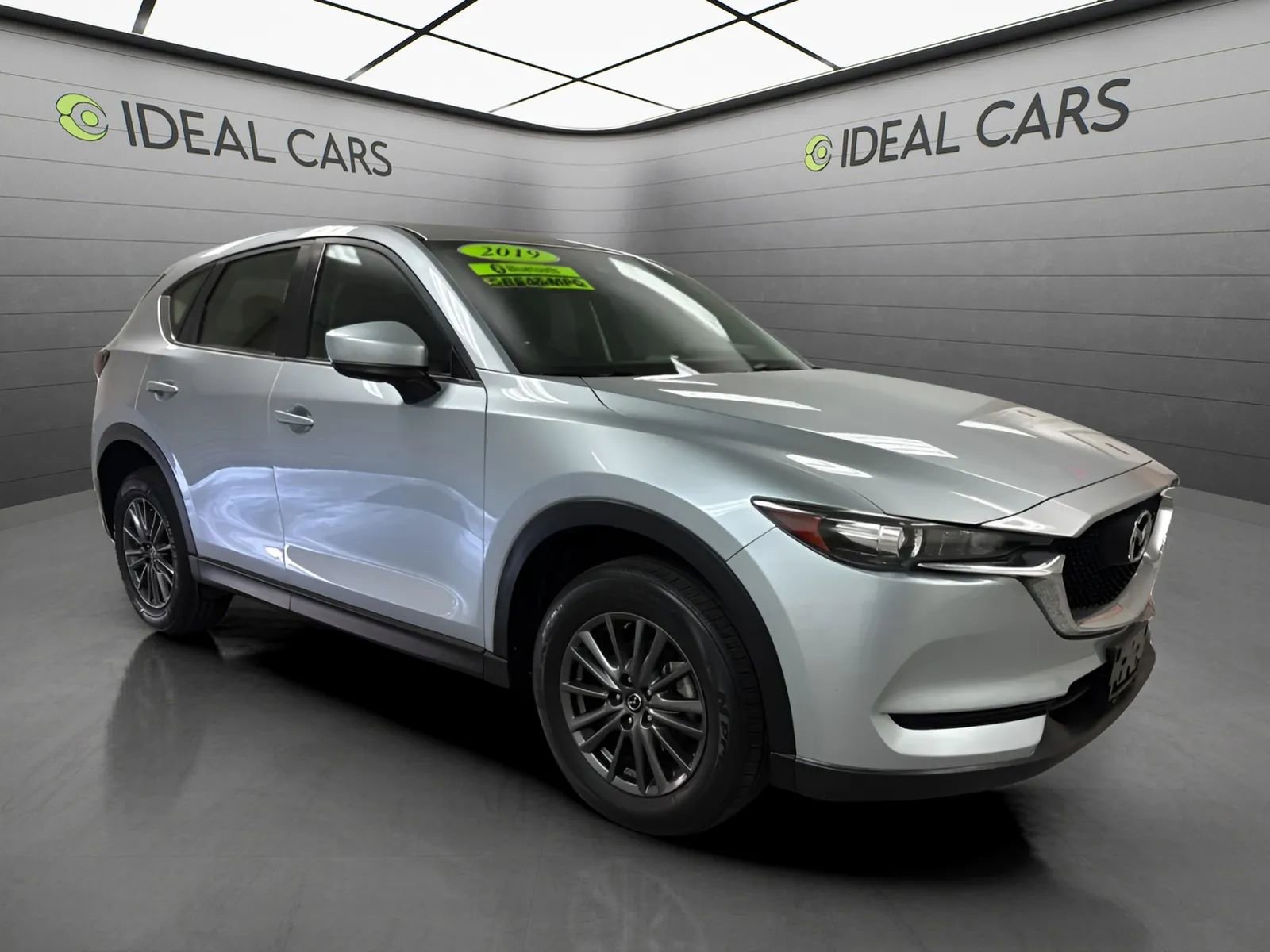 Used 2019 MAZDA CX-5 Sport FWD image 3