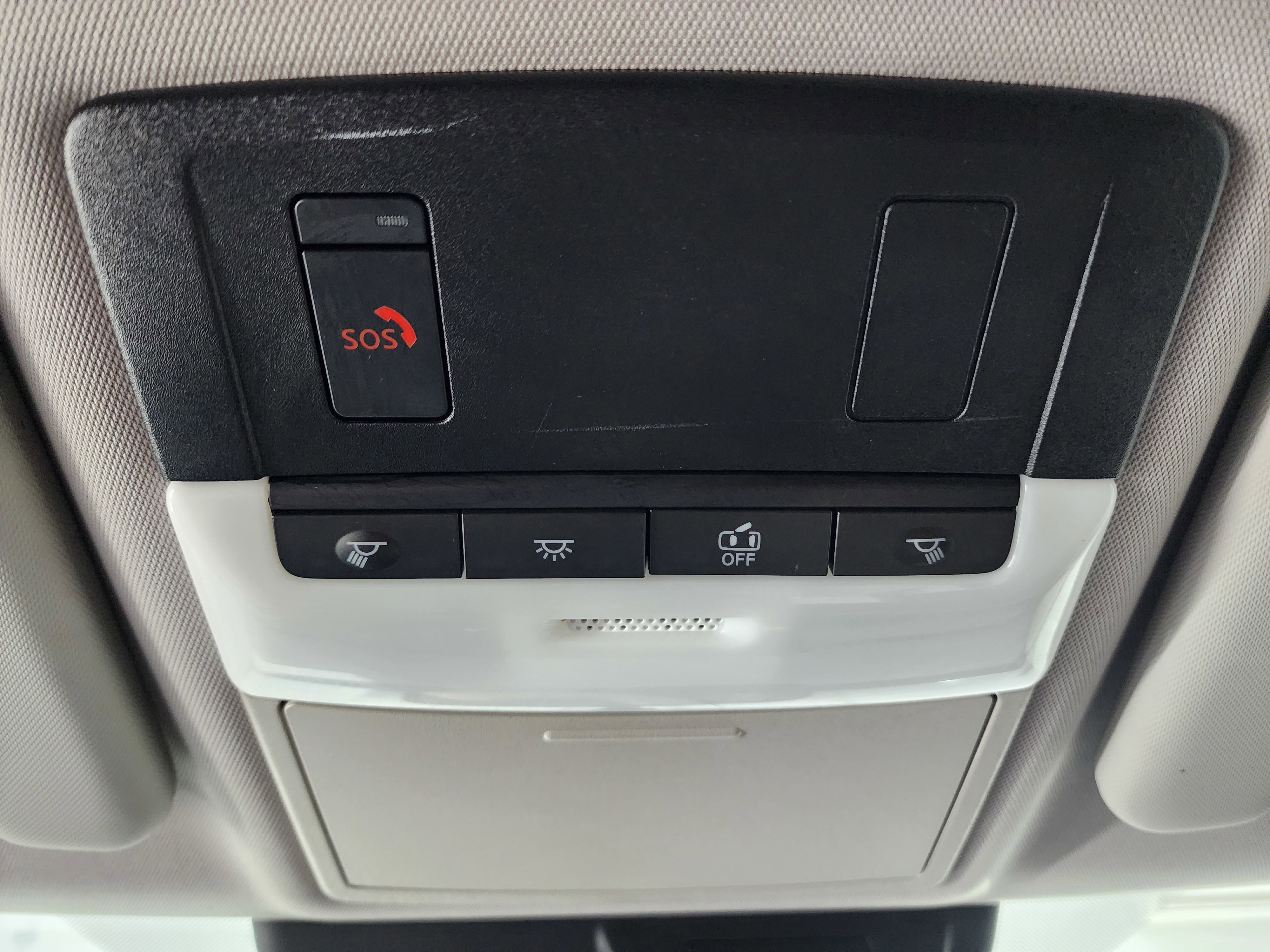 Used 2022 Mitsubishi Outlander SE AWD/4WD image 46