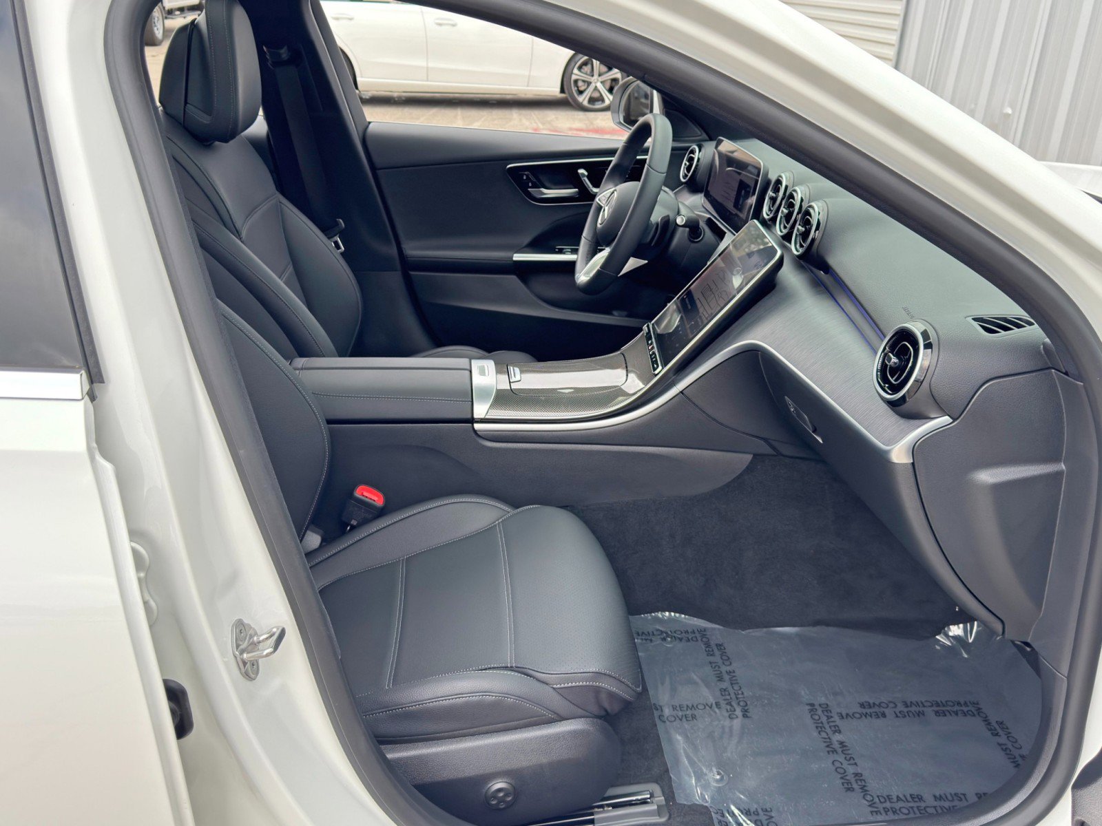 Used 2022 Mercedes-Benz C 300 Sedan image 15