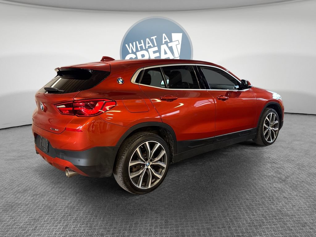 Used 2019 BMW X2 xDrive28i w/ Convenience Package AWD/4WD image 3
