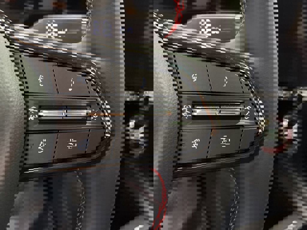 New 2026 Chevrolet Blazer EV RS image 23