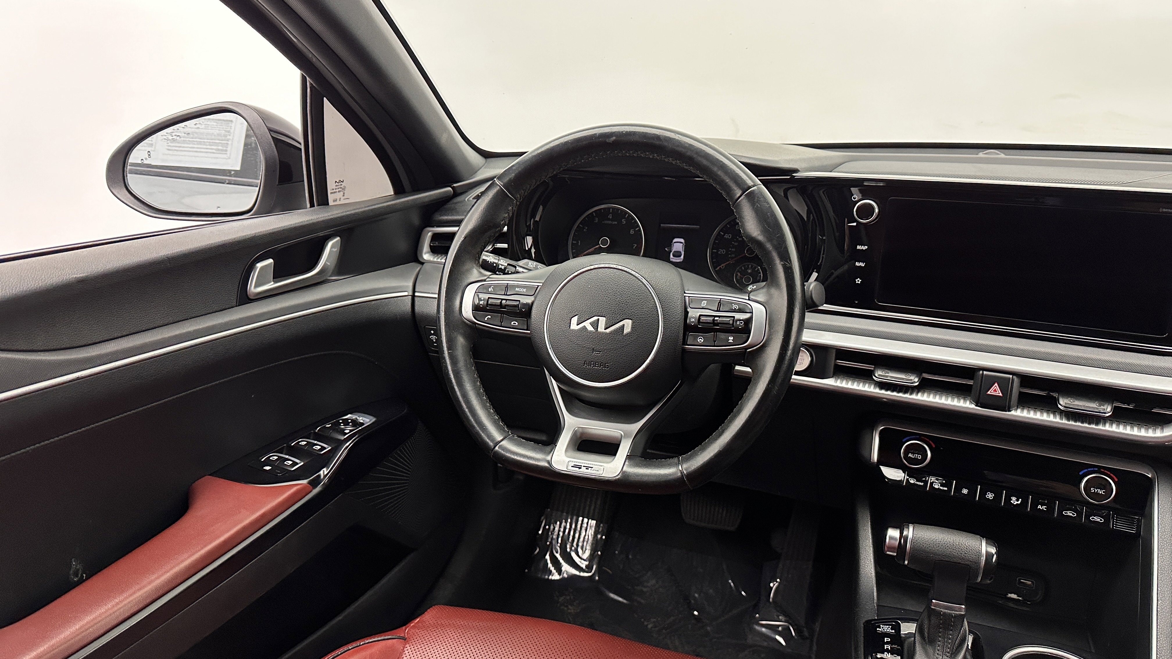 Used 2023 Kia K5 GT-Line w/ GT-Line Premium Package image 26