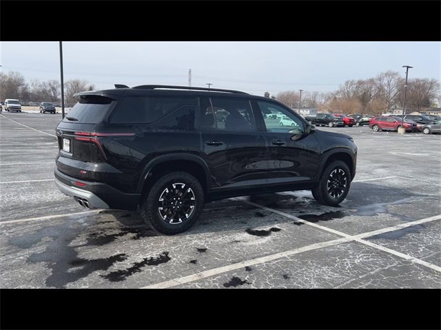 Certified 2024 Chevrolet Traverse Z71 w/ Enhanced Driving Package image 8