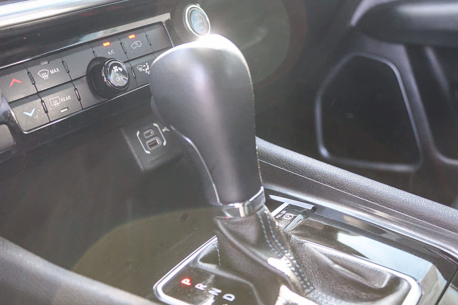 Used 2022 Jeep Compass Latitude FWD image 22
