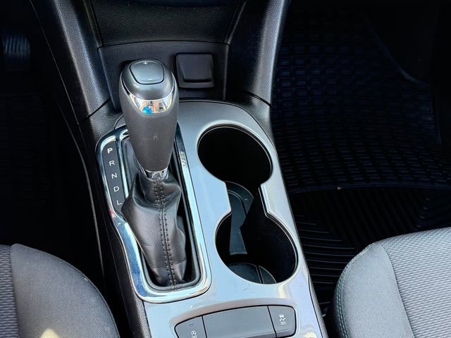 Used 2019 Chevrolet Cruze LT image 17