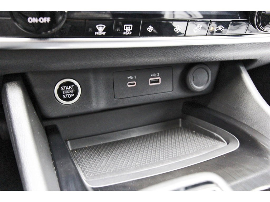 Used 2023 Nissan Rogue SV image 23