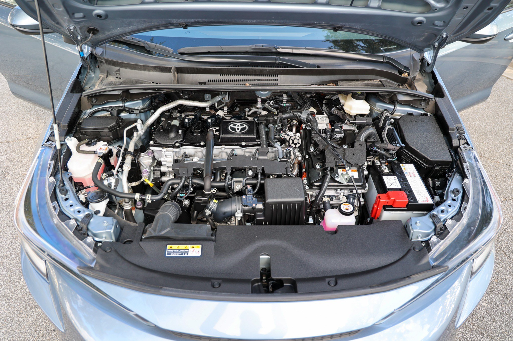 Certified 2025 Toyota Corolla LE FWD image 15