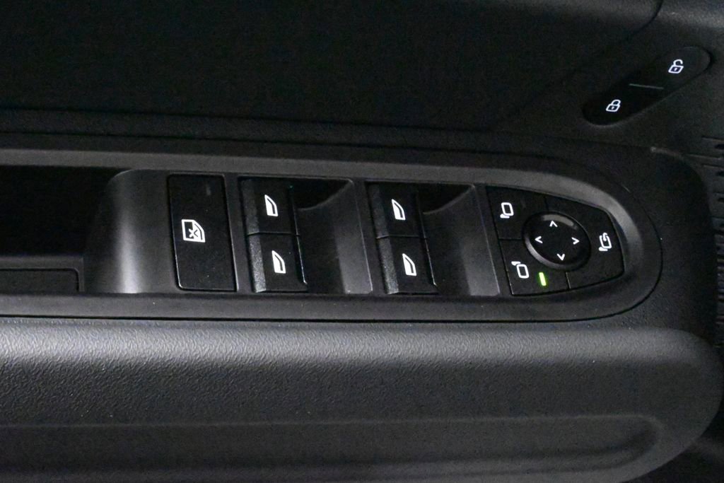 Used 2025 MINI Cooper Countryman S w/ Comfort Package Max image 34