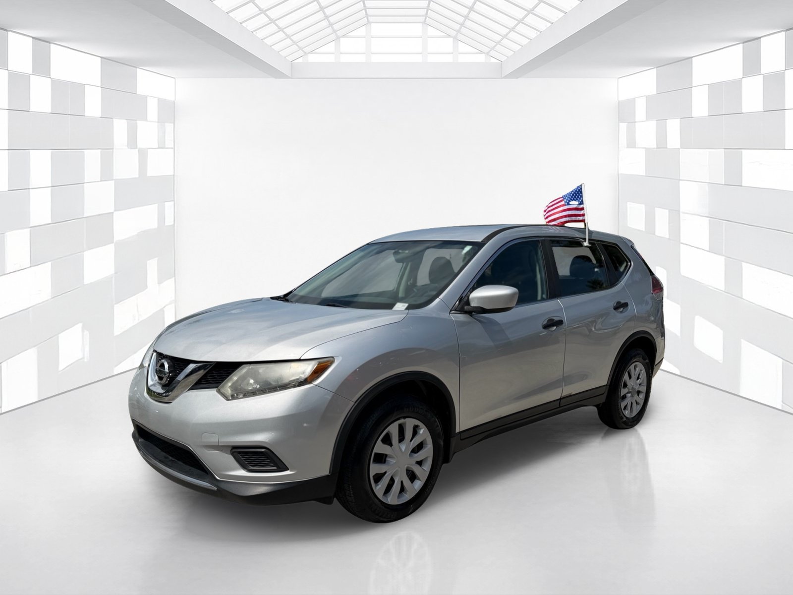 Used 2016 Nissan Rogue S FWD image 3