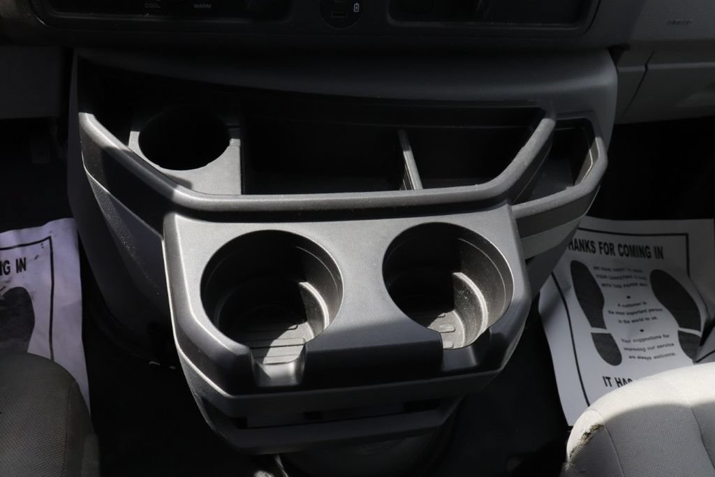 Used 2023 Ford E-450 and Econoline 450 Super Duty RWD image 15