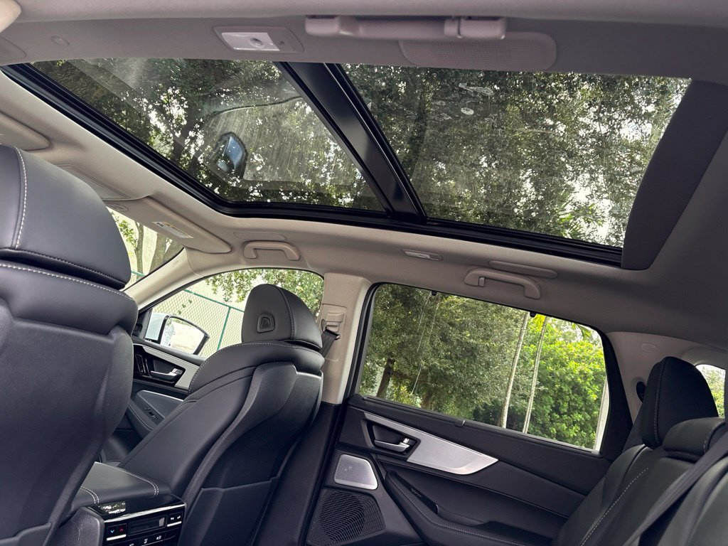 New 2026 Acura MDX w/ Technology Package FWD image 21