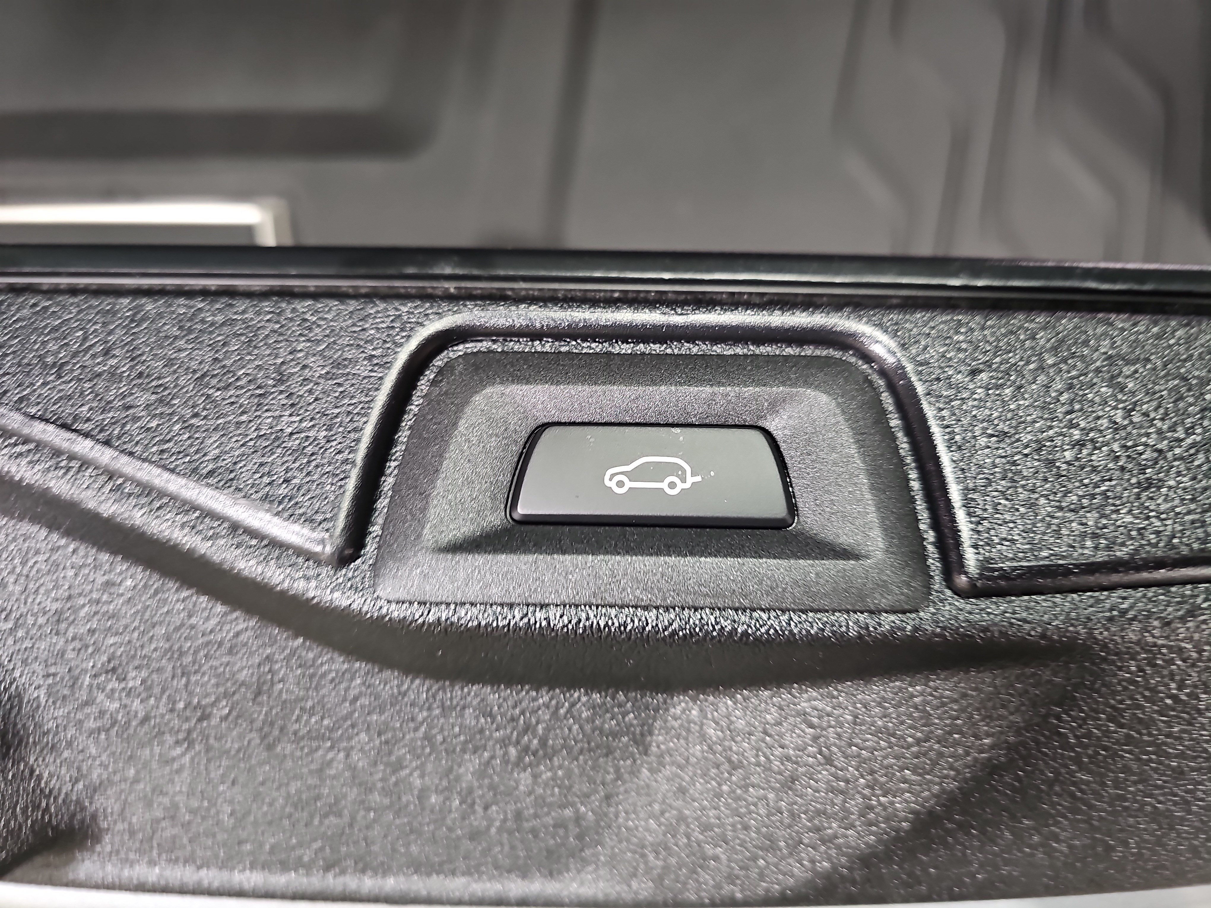 New 2026 BMW X5 xDrive40i AWD/4WD image 13