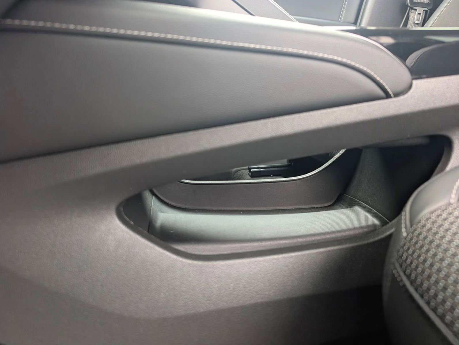 Used 2023 Buick Envision Preferred image 24