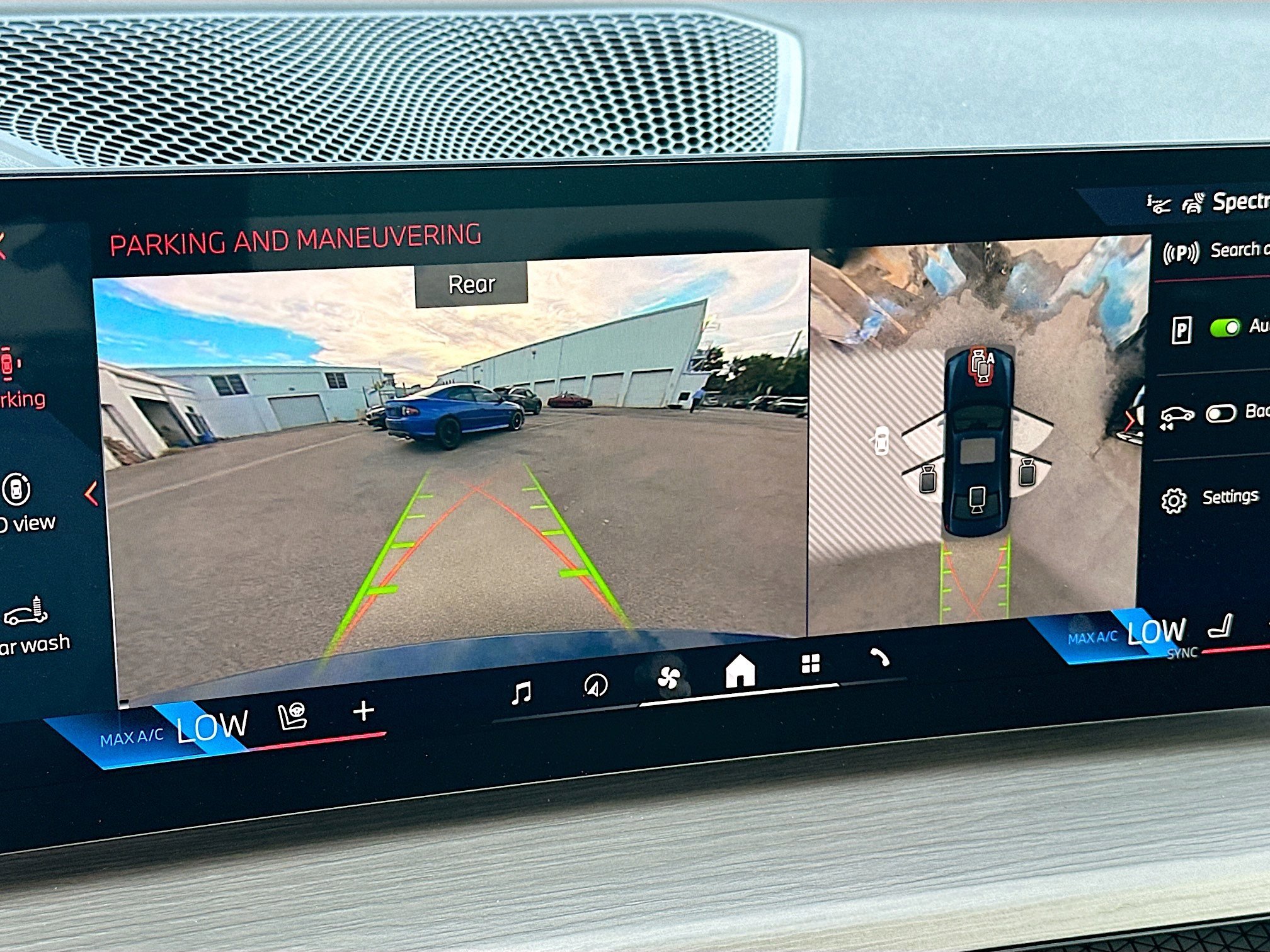 New 2026 BMW 330i Sedan w/ Premium Package image 12