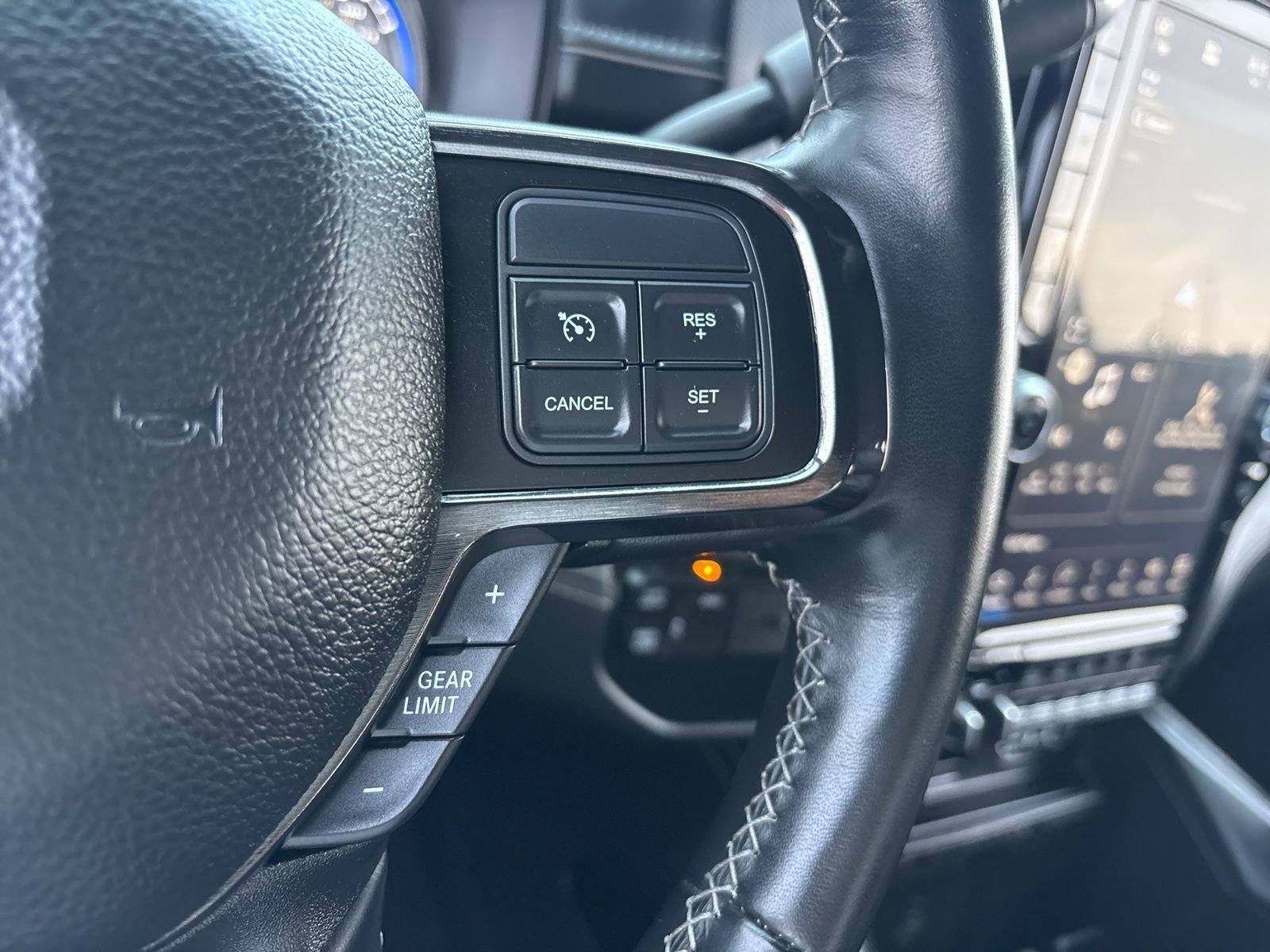 Used 2022 RAM 3500 Limited w/ Night Edition AWD/4WD image 31