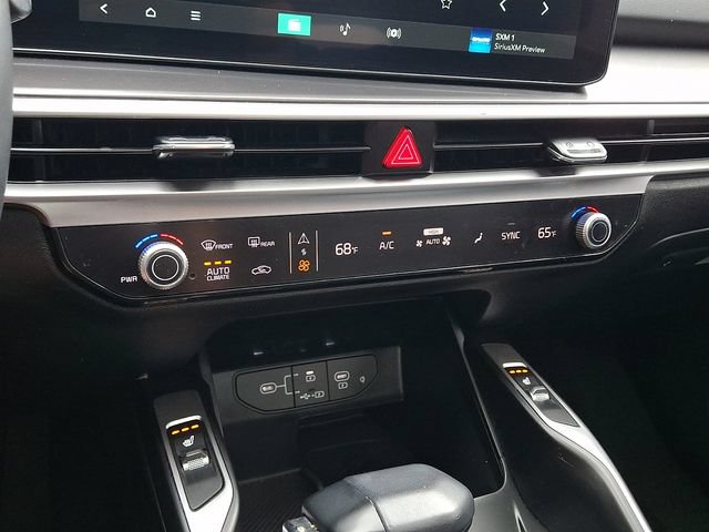Used 2024 Kia Sorento S w/ Panoramic Sunroof Package AWD/4WD image 16