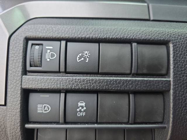 Used 2025 Toyota Tacoma SR5 image 24