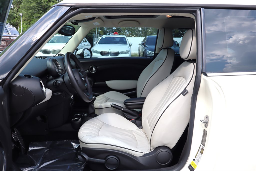 Used 2012 MINI Cooper Clubman S FWD image 11