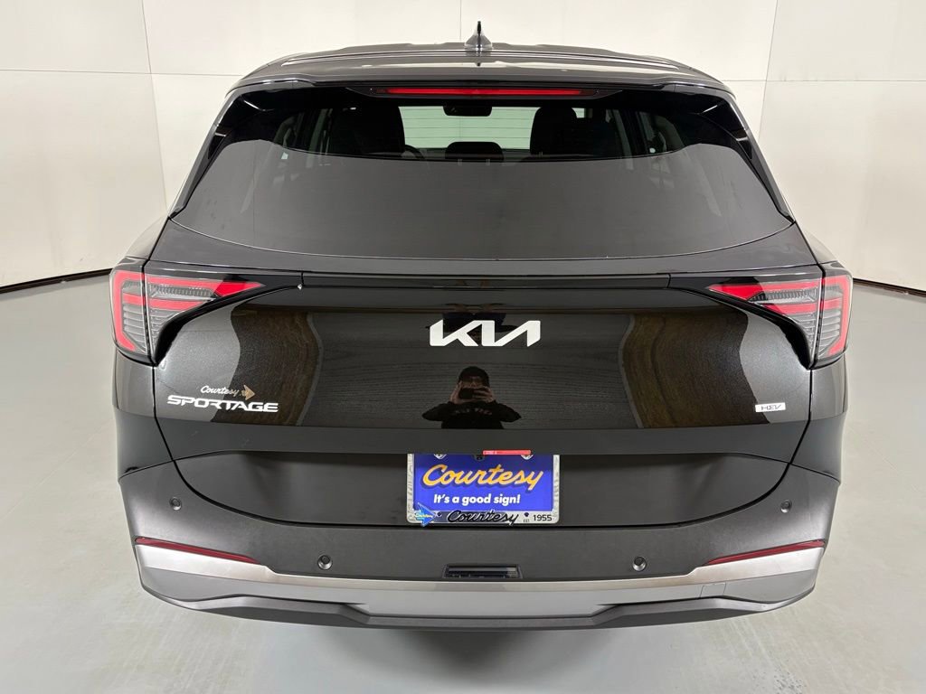 New 2026 Kia Sportage LX image 7