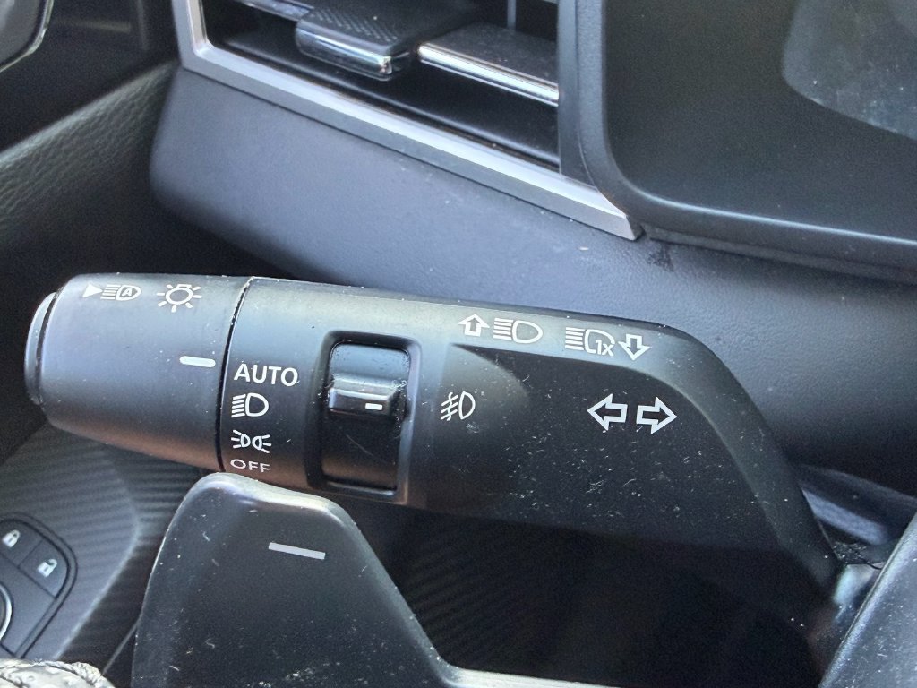 Used 2024 Mitsubishi Outlander SE AWD/4WD image 30