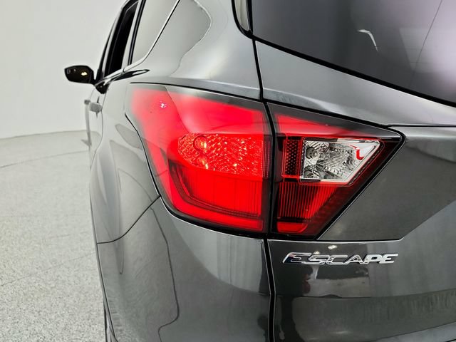 Used 2019 Ford Escape SEL FWD image 32
