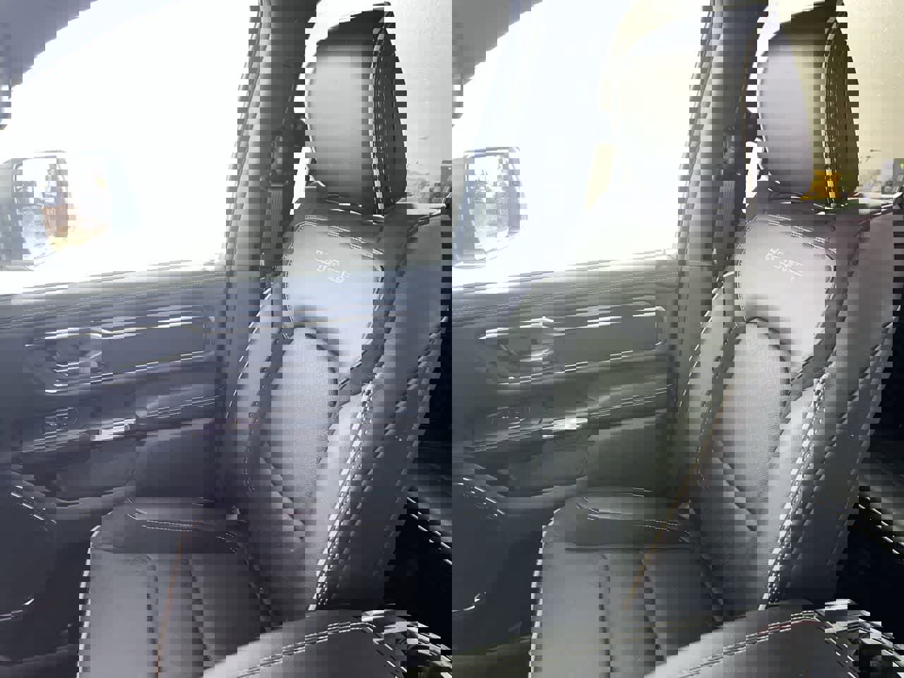 Used 2024 RAM 1500 Laramie image 26