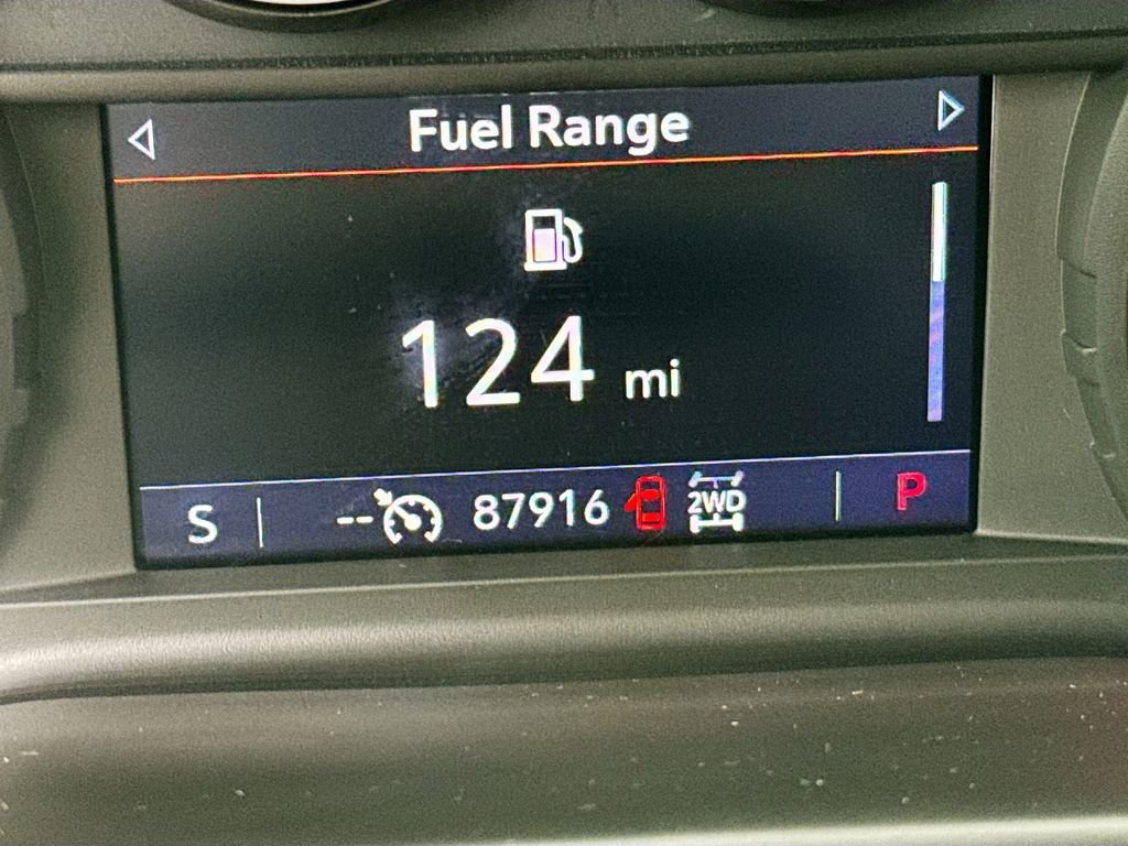 Used 2022 Chevrolet Silverado 1500 LT Trail Boss w/ LT Trail Boss Premium Package image 12