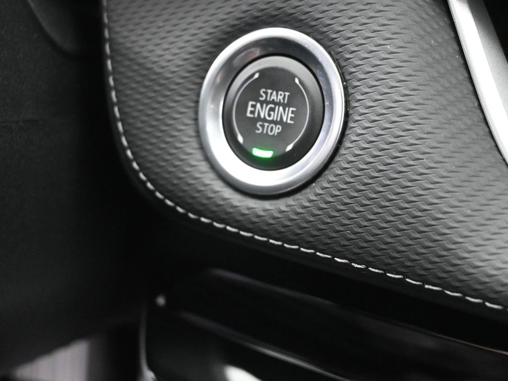 New 2025 Chevrolet Equinox LT w/ Safety and Technology Package image 26