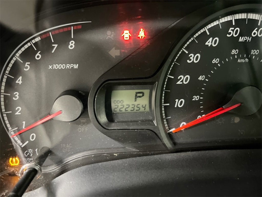 Used 2011 Toyota Sienna LE image 12