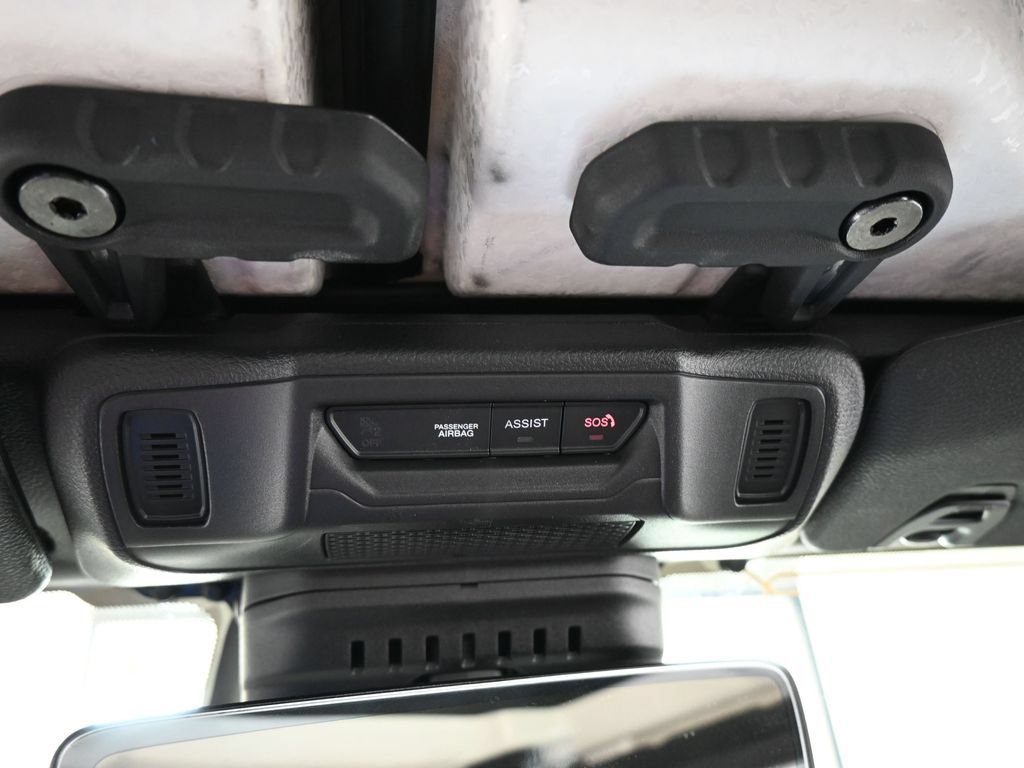 New 2026 Jeep Gladiator Rubicon AWD/4WD image 32