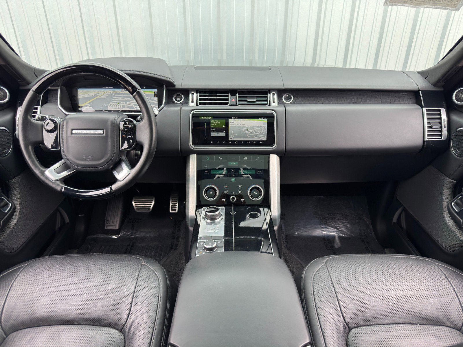 Used 2021 Land Rover Range Rover P525 Westminster Edition image 13