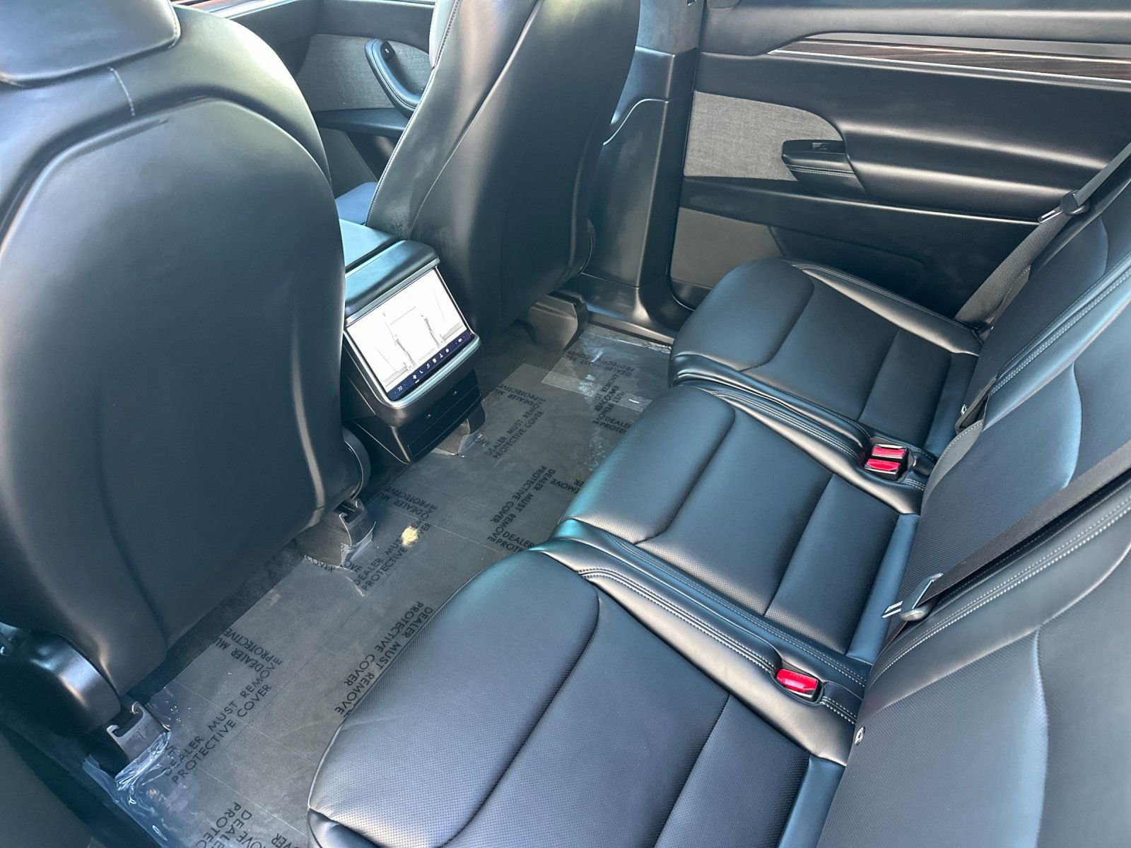 Used 2024 Tesla Model X image 13