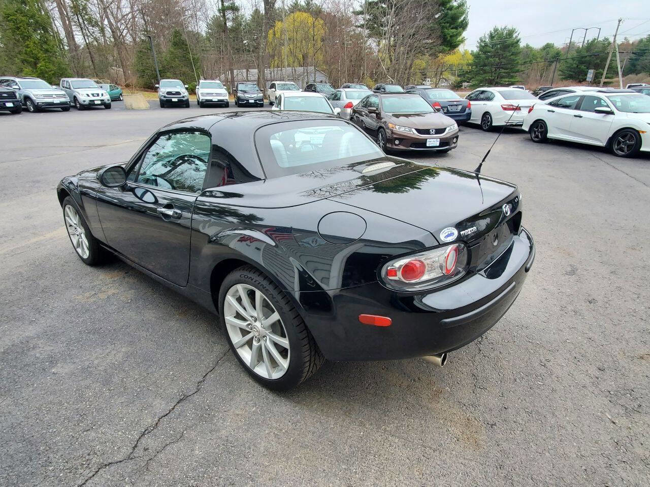 Used 2007 MAZDA MX-5 Miata Grand Touring w/ Premium Pkg RWD image 6