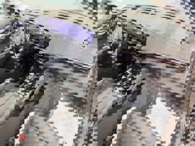 Certified 2025 Buick Envision Sport Touring image 10