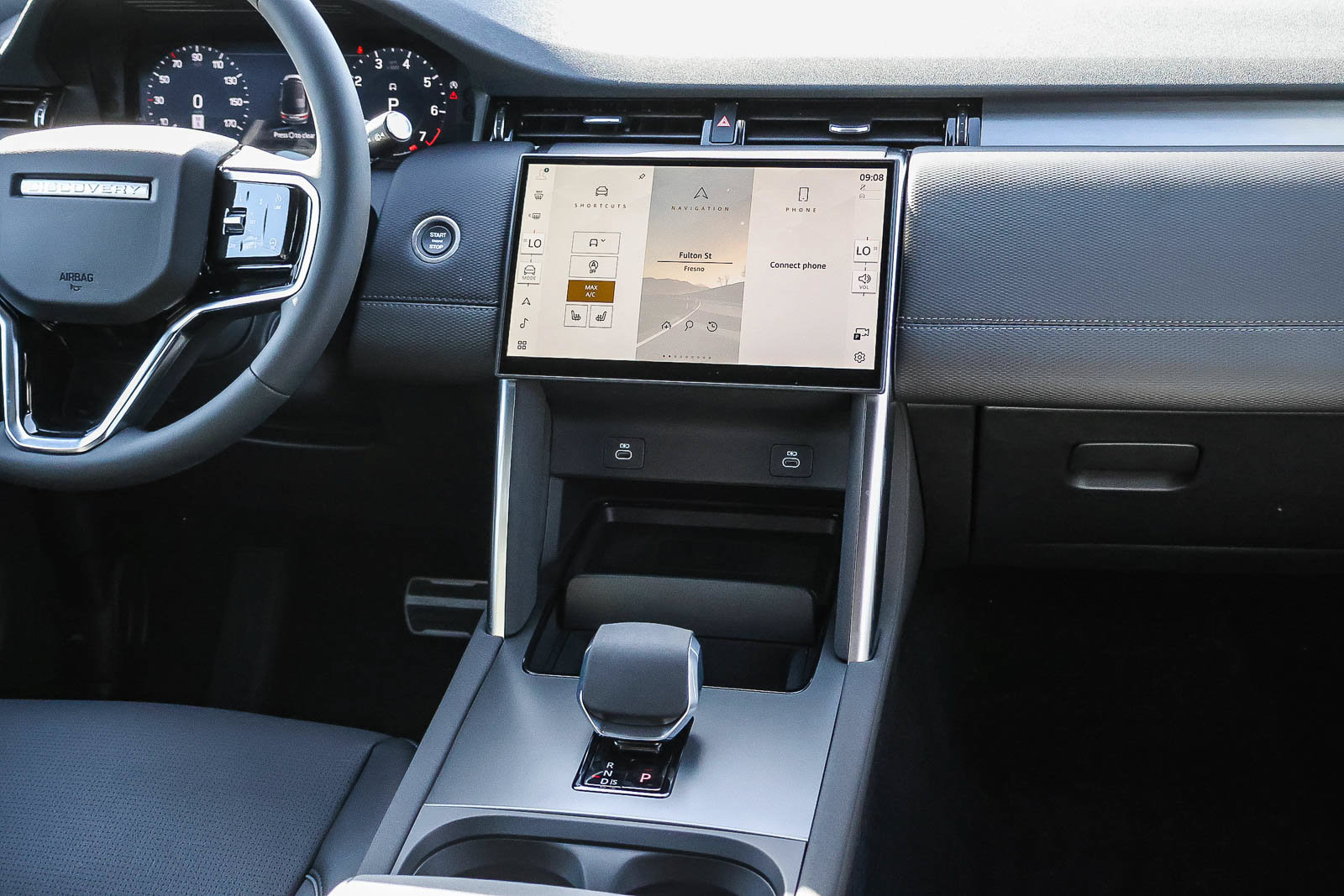 New 2026 Land Rover Discovery Sport Landmark AWD/4WD image 23