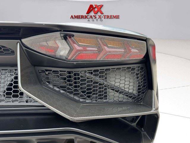 Used 2017 Lamborghini Aventador LP 750-4 Superveloce AWD/4WD image 30