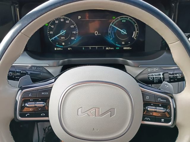 Used 2023 Kia Sorento SX Prestige w/ Panoramic Sunroof Package AWD/4WD image 19