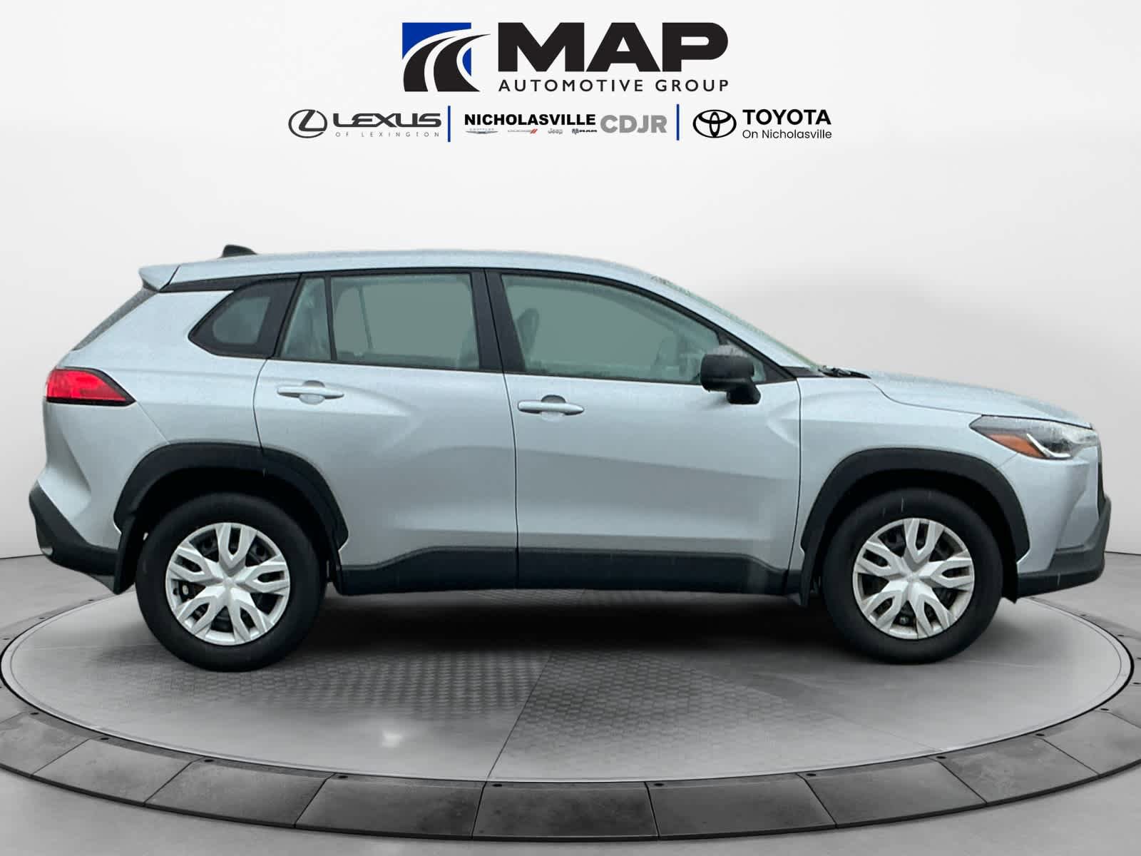 Used 2022 Toyota Corolla Cross L FWD image 6