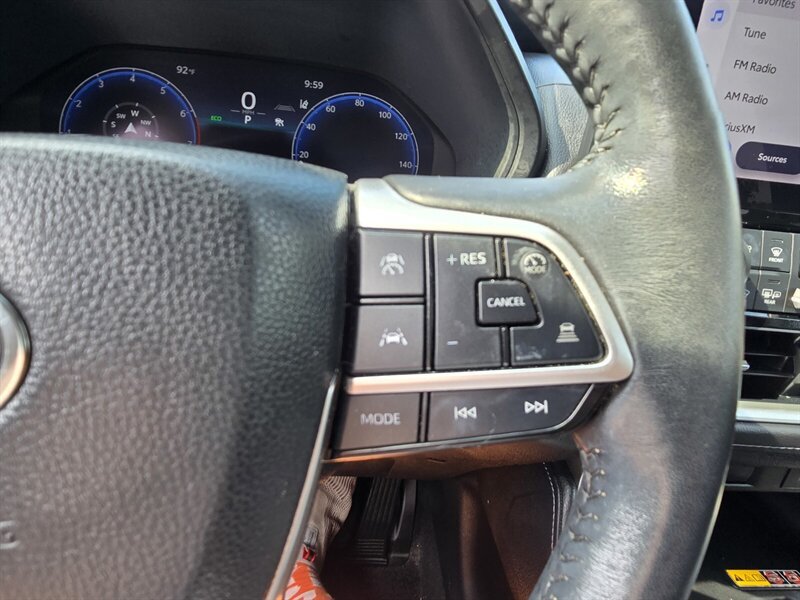 Used 2024 Toyota Grand Highlander AWD image 14