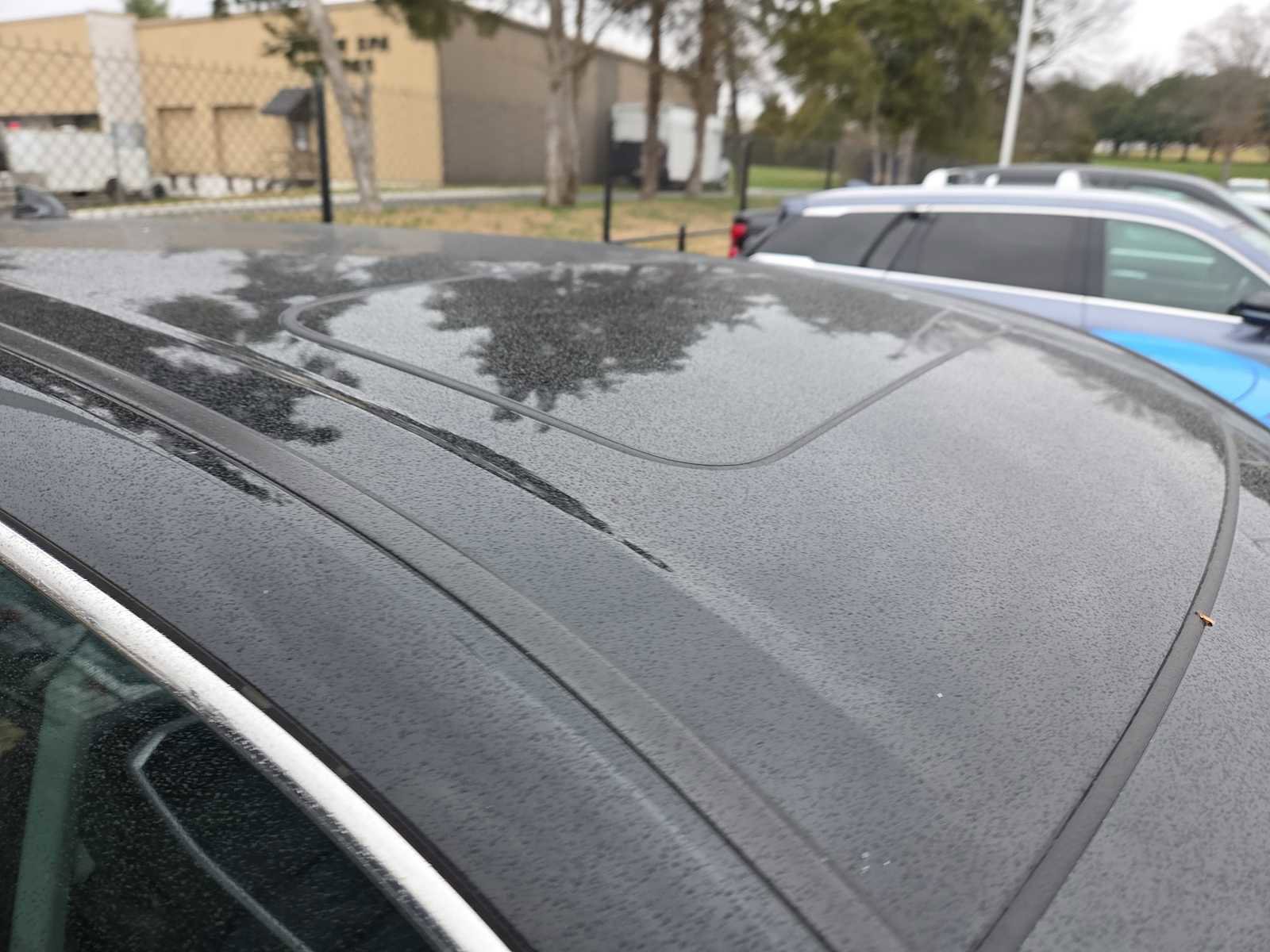 Used 2025 Honda CR-V EX-L image 2