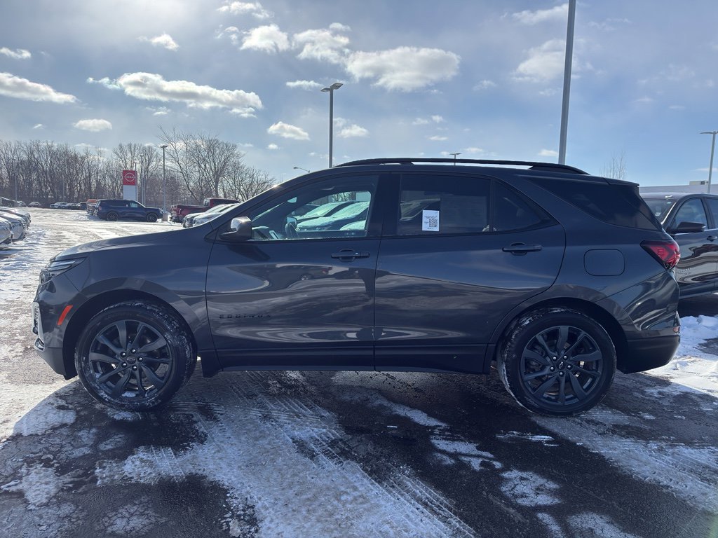 Used 2022 Chevrolet Equinox RS image 6